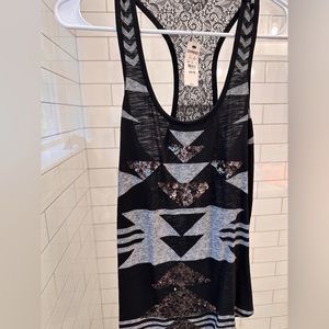 Express lace tank XS brand new black